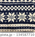 シームレスな雪のボーダー柄の背景 134587710