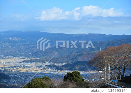 伊豆パノラマパーク山頂からの景色　静岡 134593144