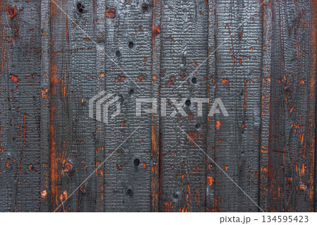 板張りの壁 old wood plank pattern 板張りの壁 old wood plank pattern 134595423