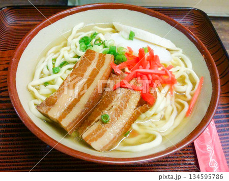 沖縄そば ソーキそば 沖縄料理 うちなー料理 沖縄グルメ 沖縄そば ソーキそば 沖縄料理 うちなー料理 沖縄グルメ 134595786