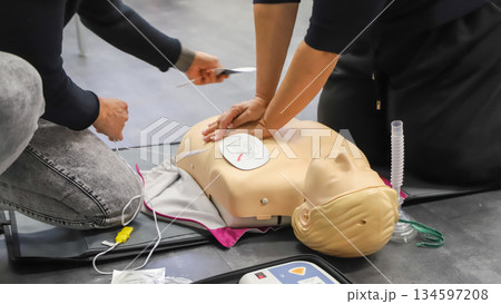 first aid course - company safety - cardiac massage - Basic Life Support 134597208