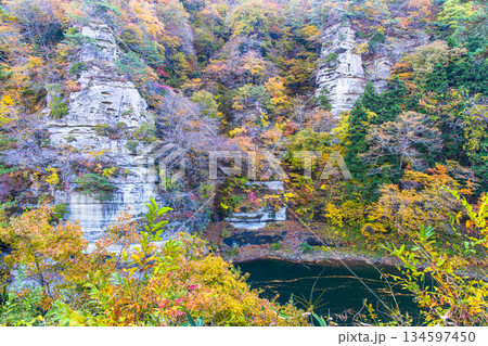 【福島県_塔のへつり】 百万年の歳月が作った渓谷美 【福島県_塔のへつり】 百万年の歳月が作った渓谷美 134597450
