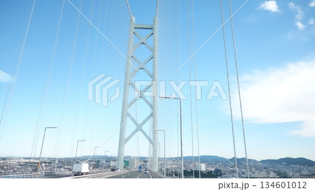日本の大きな吊り橋 134601012