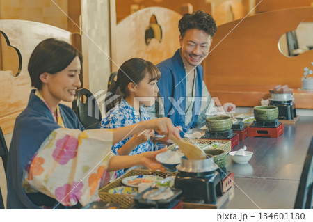 family trip 撮影協力:伊東小涌園 family trip 撮影協力:伊東小涌園 134601180