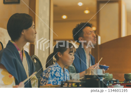 family trip 撮影協力:伊東小涌園 family trip 撮影協力:伊東小涌園 134601195
