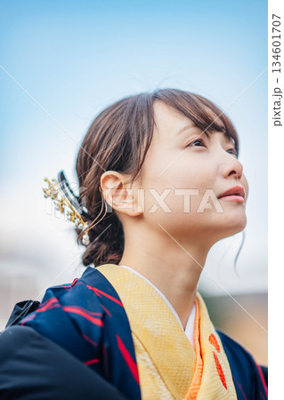 着物を着た女性 134601707