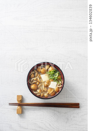 なめこの味噌汁 なめこの味噌汁 134602839