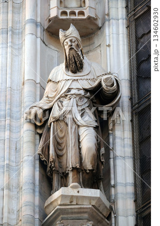 Issachar, statue on the Milan Cathedral, Duomo di Santa Maria Nascente, Milan, Lombardy, Italy 134602930