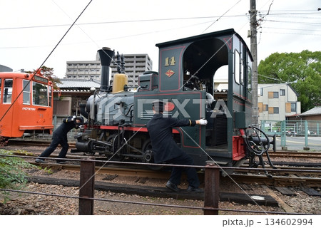 坊っちゃん列車 方向転換 坊っちゃん列車 方向転換 134602994