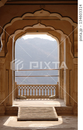 Balcony, architectural detail of Amber Fort in Jaipur, Rajasthan, India 134603314