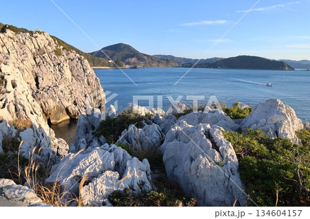 ◇白崎海洋公園/「日本のエーゲ海」「日本の渚百選」【和歌山県由良町】 ◇白崎海洋公園/「日本のエーゲ海」「日本の渚百選」【和歌山県由良町】 134604157