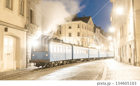 traffic in the city 134605183