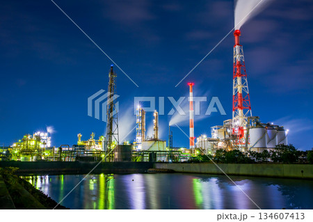 兵庫県 姫路工場夜景 網干公園 兵庫県 姫路工場夜景 網干公園 134607413