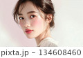 美肌の若くて可愛いアジア女性モデルの顔のアップの美容・ファッションポートレート｜背景あり 134608460
