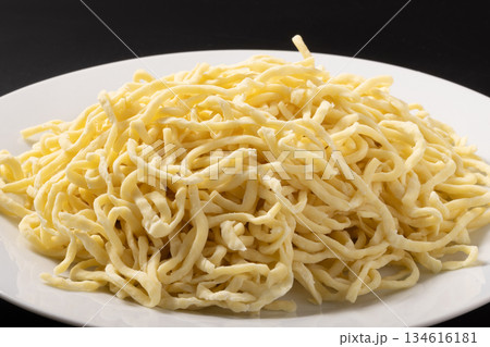 手揉み　生麺　 134616181