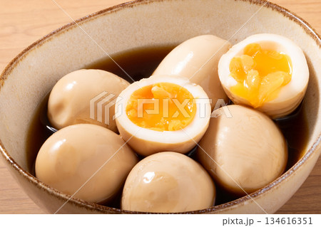 半熟 煮卵 半熟 煮卵 134616351