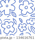 ブルーのお花と自由な線の落書きパターン 134616761