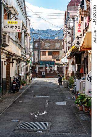 【静岡県】風情ある街並みが素敵な熱海の路地裏 134620165