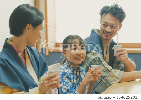family trip 撮影協力:伊東小涌園 family trip 撮影協力:伊東小涌園 134625202
