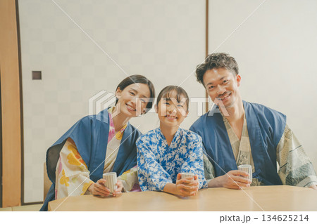 family trip 撮影協力:伊東小涌園 family trip 撮影協力:伊東小涌園 134625214
