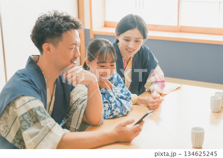 family trip 撮影協力:伊東小涌園 family trip 撮影協力:伊東小涌園 134625245