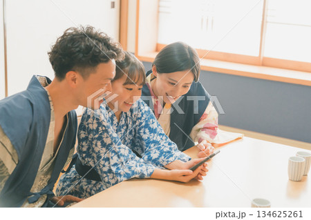 family trip 撮影協力:伊東小涌園 family trip 撮影協力:伊東小涌園 134625261