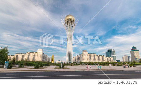 Bayterek timelapse hyperlapse. It is a monument and observation tower in Astana. Main symbol of city. 134631579