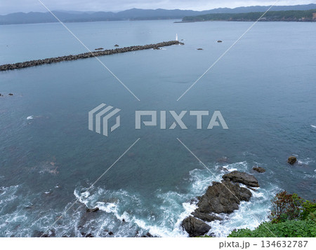 晩夏の志摩の海岸　三重県 134632787