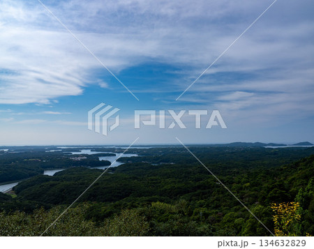 晩夏の志摩の海岸　三重県 134632829