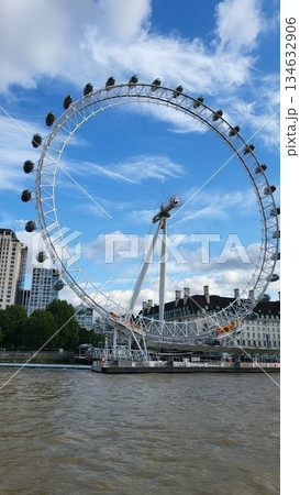 This is the famous icon in central London named the London Eye. This is the famous icon in central London named the London Eye. 134632906
