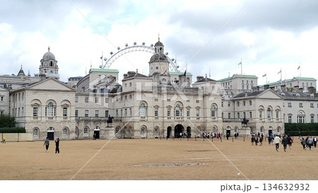This is horse guard house in London at  summer time  134632932