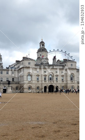 This is horse guard house in London at  summer time  134632933