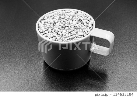 Organic dry buckwheat grains consisting of raw natural product 134633194