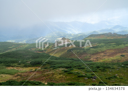 北海道最高峰 初秋の旭岳 北海道最高峰 初秋の旭岳 134634378