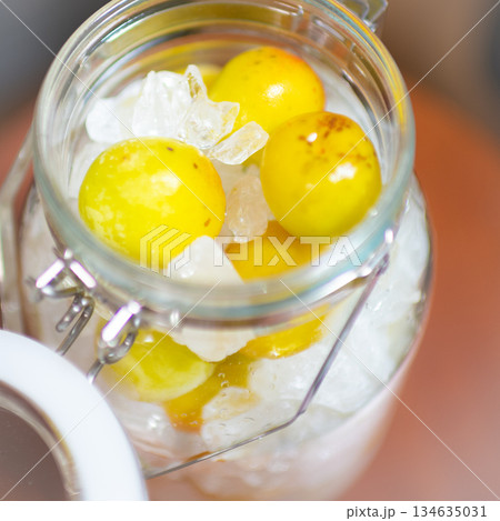 手作りの梅酒 134635031