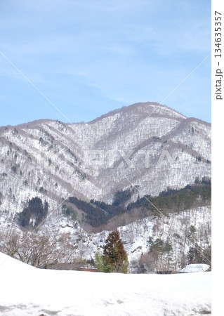 連なる山々	 134635357