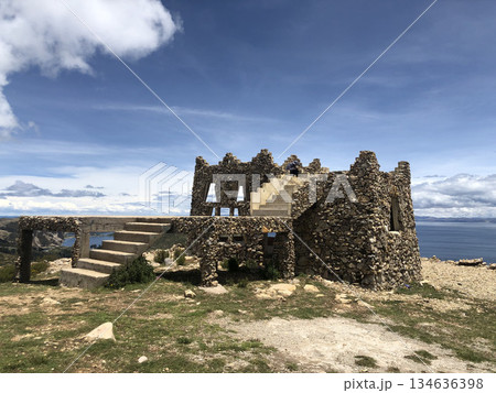 《ボリビア》太陽の島 134636398