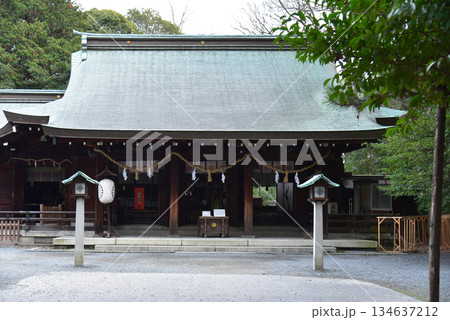 正面から見た水無瀬神宮 134637212