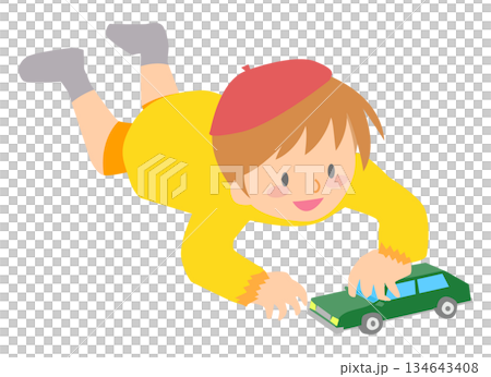 車のおもちゃで遊ぶ保育園の園児（黄色いスモック） 134643408