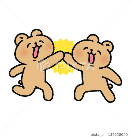 ハイタッチする笑顔のクマたち 134658040