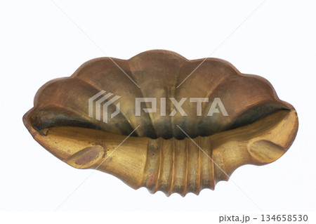 中近東の真鍮製工芸品 134658530