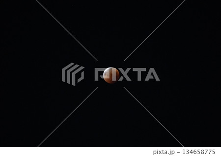 2025年9月8日 皆既日食 太陽と月が重なる神秘的な天文現象 2025年9月8日 皆既日食 太陽と月が重なる神秘的な天文現象 134658775
