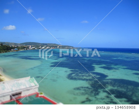 グアム　海　ジオラマ風 134658908
