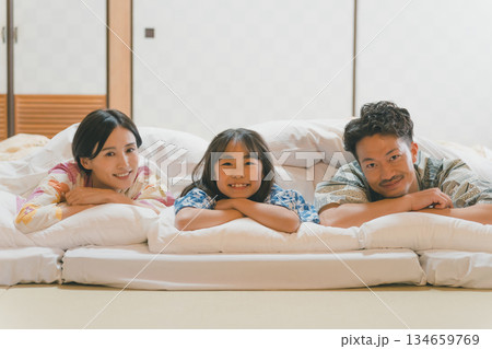 family trip 撮影協力:伊東小涌園 family trip 撮影協力:伊東小涌園 134659769