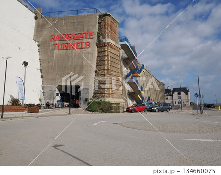ラムズゲートトンネルの入口 134660075