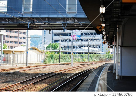駅のホーム 134660766