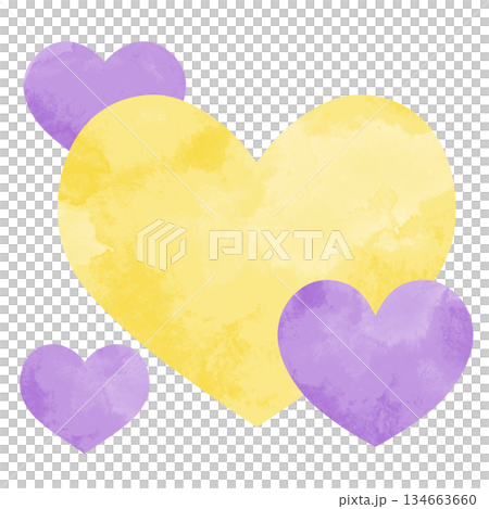 大小のハートが重なったシンプルな手描き水彩イラスト 黄色 紫 134663660
