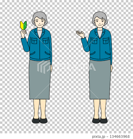 作業着姿で初心者マークを持つシニア女性と案内ポーズをするシニア女性の全身イラスト 134663968