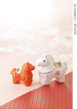 2026年 午年 年賀状 2026年 午年 年賀状 134664172