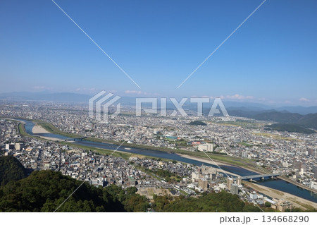 金華山からの景色【岐阜県・岐阜城】 金華山からの景色【岐阜県・岐阜城】 134668290